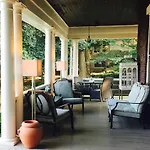 Lion\'S Head B&B